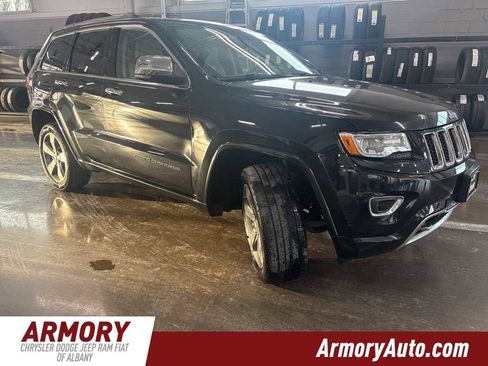 Used 2016 Jeep Grand Cherokee Overland image 3