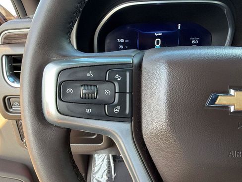 Used 2023 Chevrolet Tahoe LT w/ Luxury Package RWD image 28
