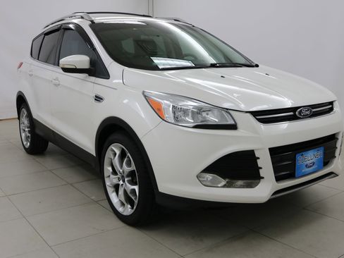 Used 2016 Ford Escape Titanium image 11