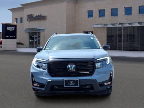 Used 2024 Honda Passport Black Edition image 2