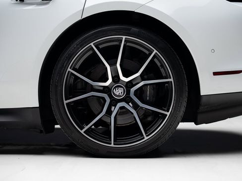 Used 2023 Porsche Taycan w/ Premium Package image 22