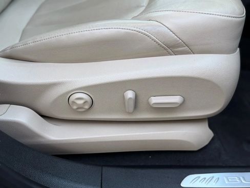 Used 2017 Buick Envision Essence image 21