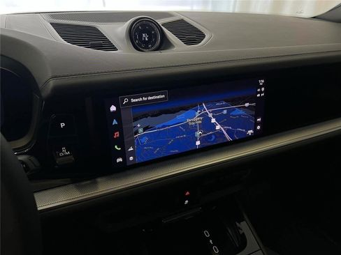 New 2026 Porsche Cayenne E-Hybrid image 23