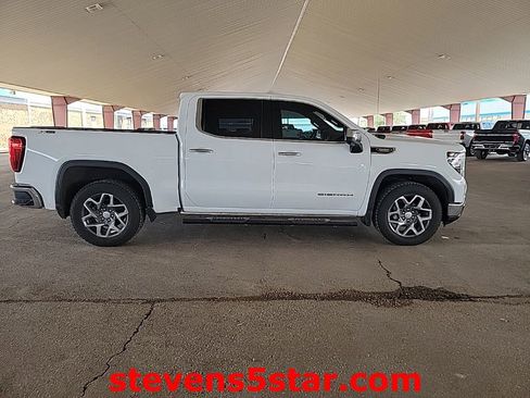 Used 2022 GMC Sierra 1500 SLT w/ SLT Convenience Package AWD/4WD image 6