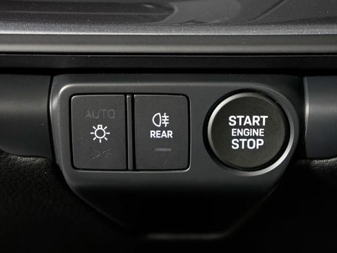 Certified 2026 Porsche 911 Carrera T image 24