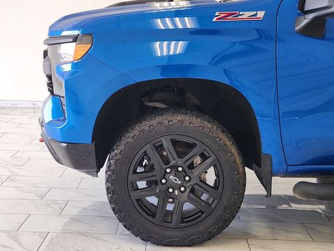 Used 2022 Chevrolet Silverado 1500 Custom Trail Boss AWD/4WD image 8