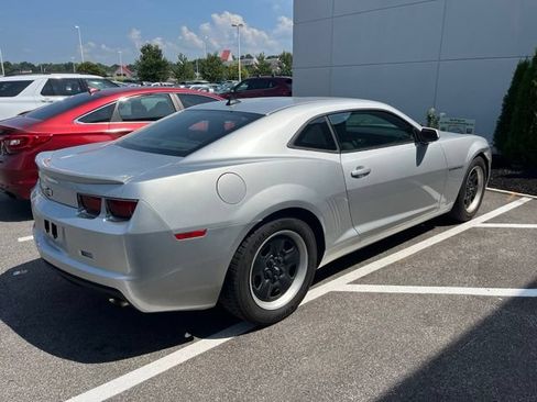 Used 2013 Chevrolet Camaro LS RWD image 4