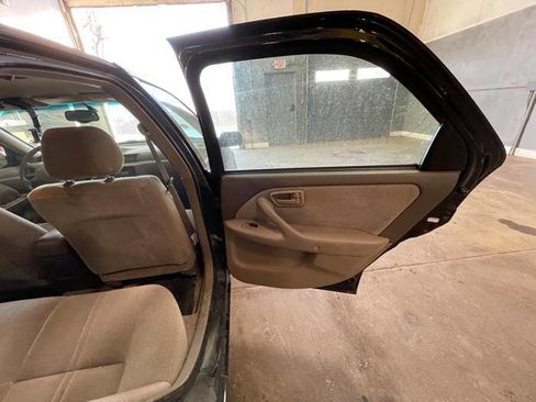 Used 2001 Toyota Camry LE image 26