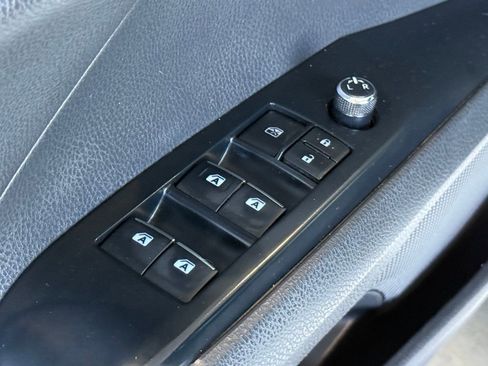 Certified 2019 Toyota Camry XSE w/ Navigation Package image 18