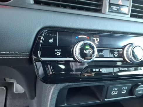 New 2025 Honda Pilot EX-L image 16