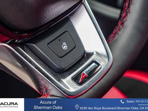 Certified 2025 Acura ADX A-Spec image 25