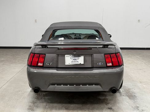 Used 2003 Ford Mustang GT image 9