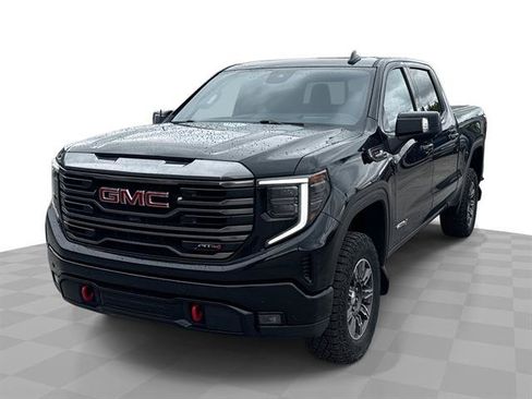 Used 2024 GMC Sierra 1500 AT4 w/ Technology Package AWD/4WD image 1