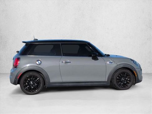 Used 2020 MINI Cooper S image 4