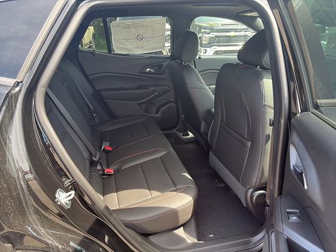 New 2026 Chevrolet Trax RS w/ Sunroof Package FWD image 13