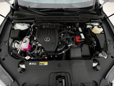 Used 2025 Lexus RX 350 Premium image 17