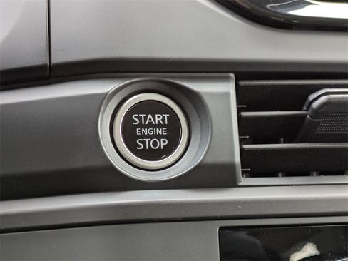 Certified 2024 Nissan Pathfinder S image 27