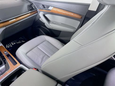 Certified 2022 Audi Q5 2.0T Premium Plus w/ Premium Plus Package image 25