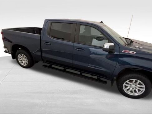 Used 2023 Chevrolet Silverado 1500 LT image 13