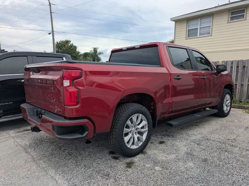 Used 2021 Chevrolet Silverado 1500 Custom AWD/4WD image 3