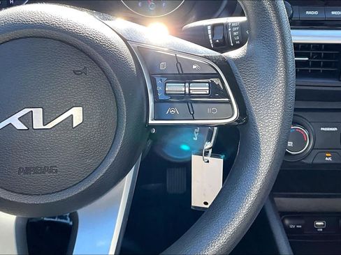 Used 2023 Kia Forte LXS w/ LXS Technology Package FWD image 24