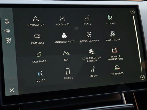 Used 2026 Land Rover Range Rover Evoque S image 20