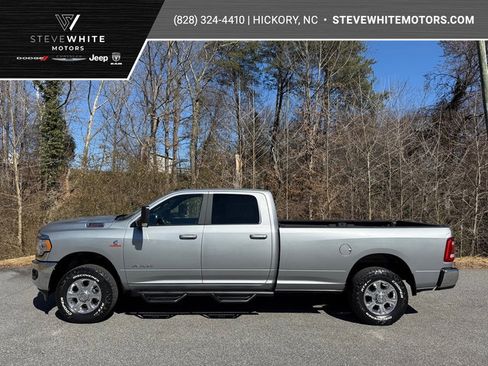Used 2022 RAM 3500 Big Horn w/ Level C Equiment Group image 1