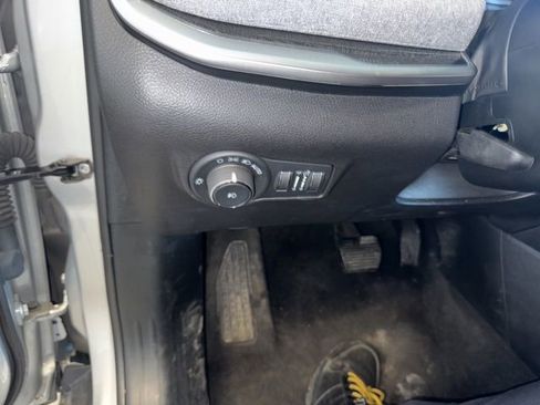 Certified 2024 Jeep Compass Latitude image 16