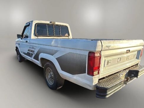 Used 1991 Ford Ranger 2WD Regular Cab image 3