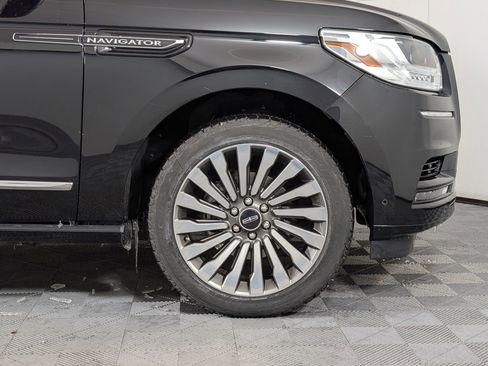 Used 2020 Lincoln Navigator Reserve w/ Equipment Group 208A Reserve image 25