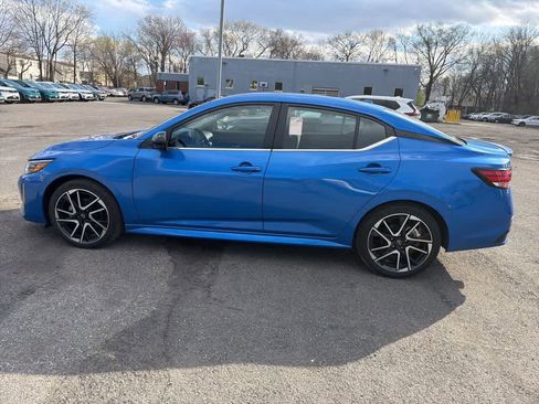 Used 2025 Nissan Sentra SR image 6