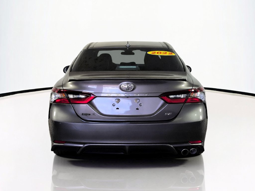 Used 2022 Toyota Camry SE FWD image 7