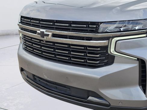 Used 2022 Chevrolet Tahoe RST w/ Luxury Package RWD image 10