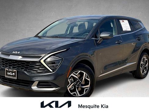 Certified 2024 Kia Sportage LX image 1