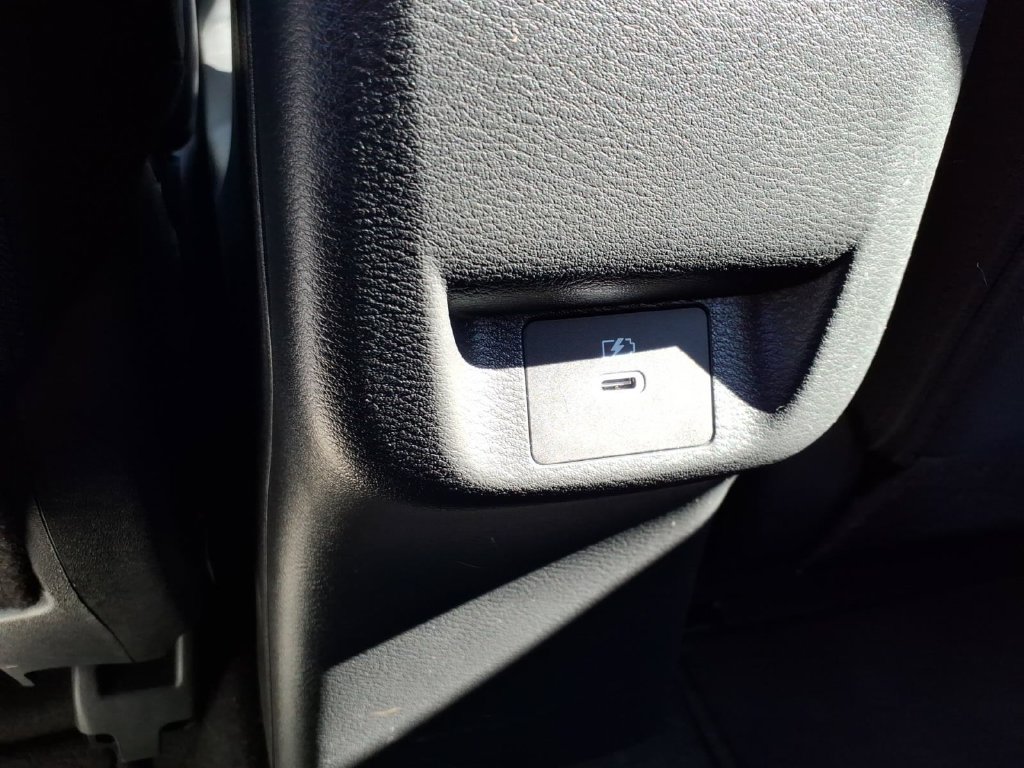 Certified 2025 Nissan Versa SR w/ Trunk Package FWD image 12