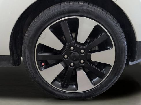 Used 2017 Kia Soul + w/ Designer's Package FWD image 26