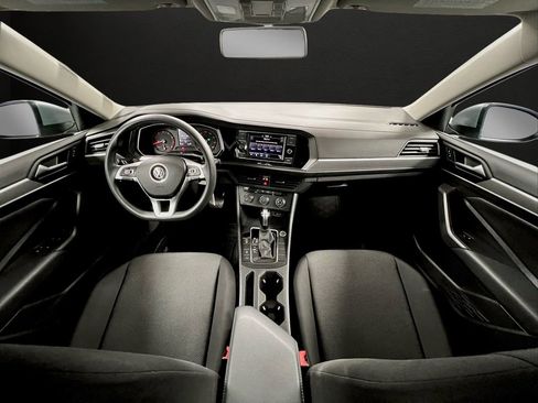 Used 2021 Volkswagen Jetta S image 18