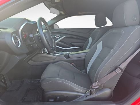 Used 2017 Chevrolet Camaro SS RWD image 12