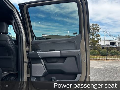 New 2025 Ford F150 Lariat w/ Equipment Group 501A Mid image 31