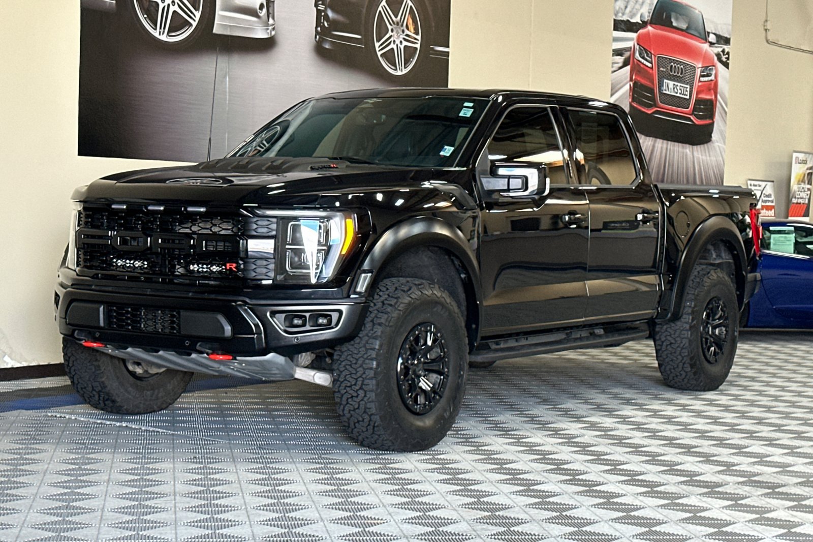 Used 2023 Ford F150 Raptor w/ Equipment Group 802A Raptor R AWD/4WD image 8