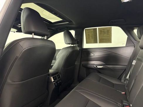 Used 2024 Lexus RX 350 Premium Plus w/ Convenience Package FWD image 31