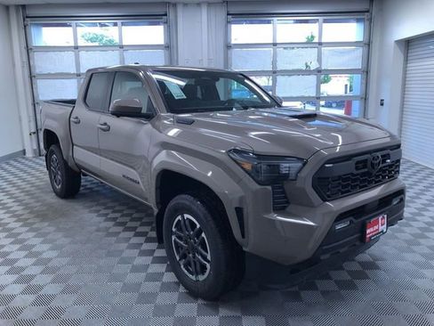 New 2026 Toyota Tacoma TRD Sport AWD/4WD image 7