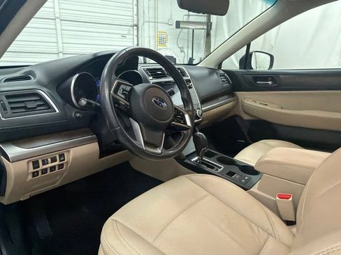 Used 2018 Subaru Outback 3.6R Limited AWD/4WD image 13