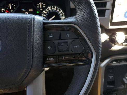 Used 2023 Toyota Tundra Limited image 26