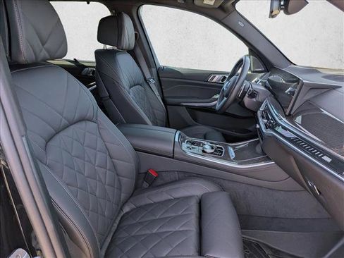 Certified 2025 BMW X5 M60i image 17