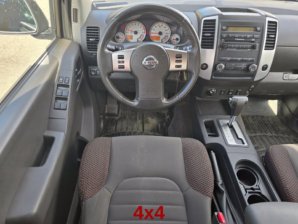 Used 2011 Nissan Frontier PRO-4X AWD/4WD image 16