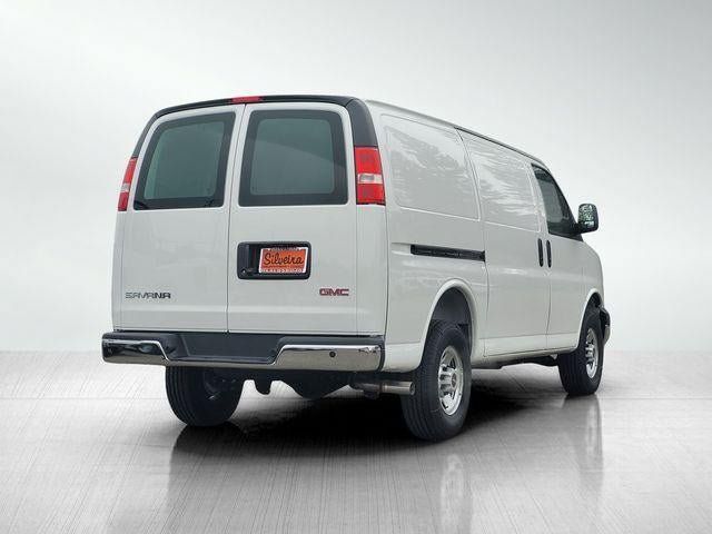 New 2026 GMC Savana 2500 w/ Driver Convenience Package RWD image 4
