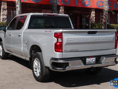 Used 2020 Chevrolet Silverado 1500 LT w/ Convenience Package AWD/4WD image 6