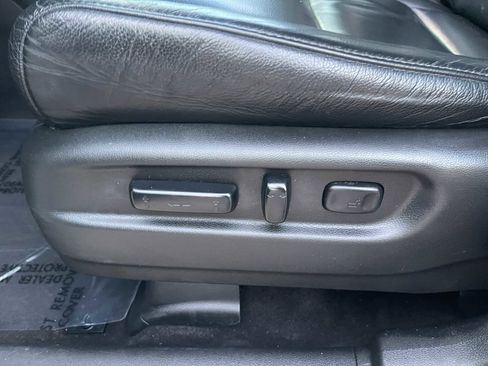 Used 2017 Honda Pilot Touring image 27