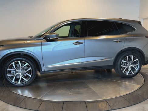 Used 2023 Acura MDX SH-AWD w/ Technology Package image 5